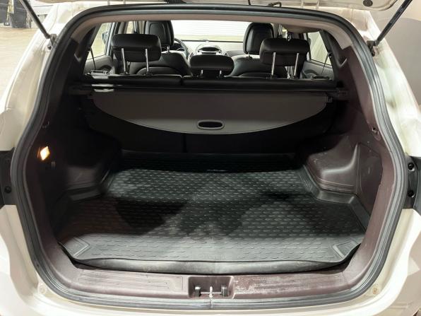Hyundai ix35 I с пробегом 2012 года, цена 1 290 000 рублей, 124866 км, внедорожник, Автокод Объявления
