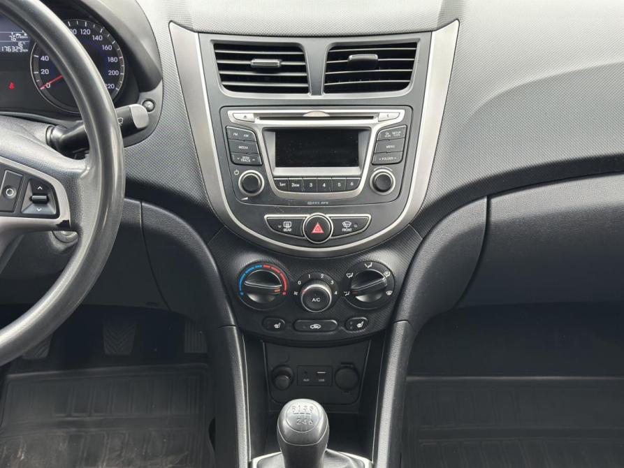 Hyundai Solaris I Йошкар-Ола  - изображение 18