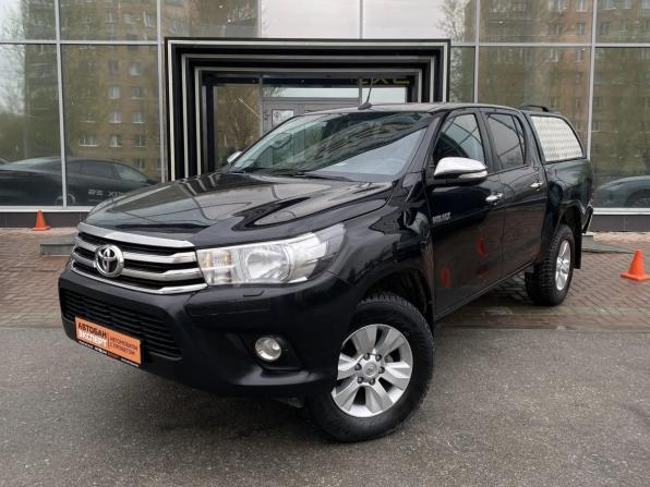 Toyota Hilux VIII с пробегом 2017 года, цена 2 839 000 рублей, 330385 км, offers.body_type.unknown, Автокод Объявления