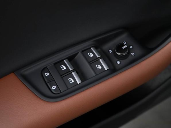 Audi Q8 I (4M) с пробегом 2023 года, цена 9 440 977 рублей, 33 км, внедорожник, Автокод Объявления