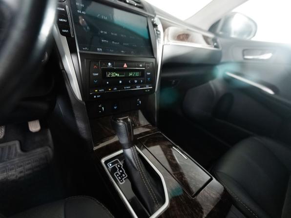 Toyota Camry VII (XV50) Рестайлинг 2 с пробегом 2017 года, цена 2 650 000 рублей, 70048 км, седан, Автокод Объявления