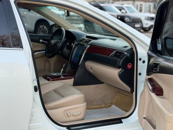 Toyota Camry VII (XV50) с пробегом 2013 года, цена 1 719 000 рублей, 139772 км, седан, Автокод Объявления