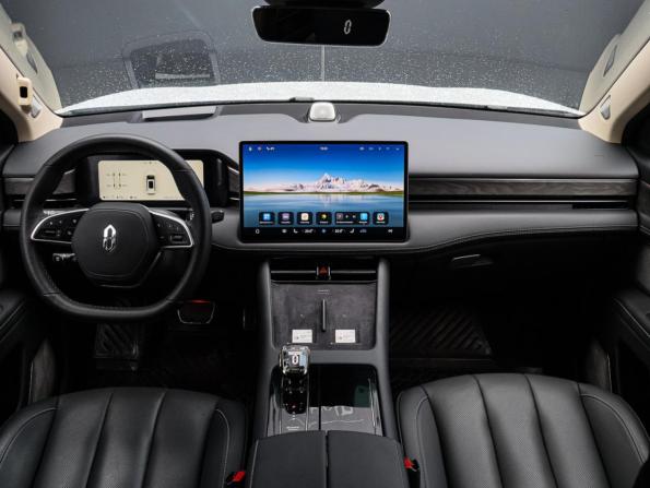 Aito M7 I с пробегом 2023 года, цена 4 150 000 рублей, 9685 км, внедорожник, Автокод Объявления