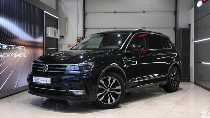 Volkswagen Tiguan II с пробегом 2018 года, цена 2 850 000 рублей, 123761 км, внедорожник, Автокод Объявления