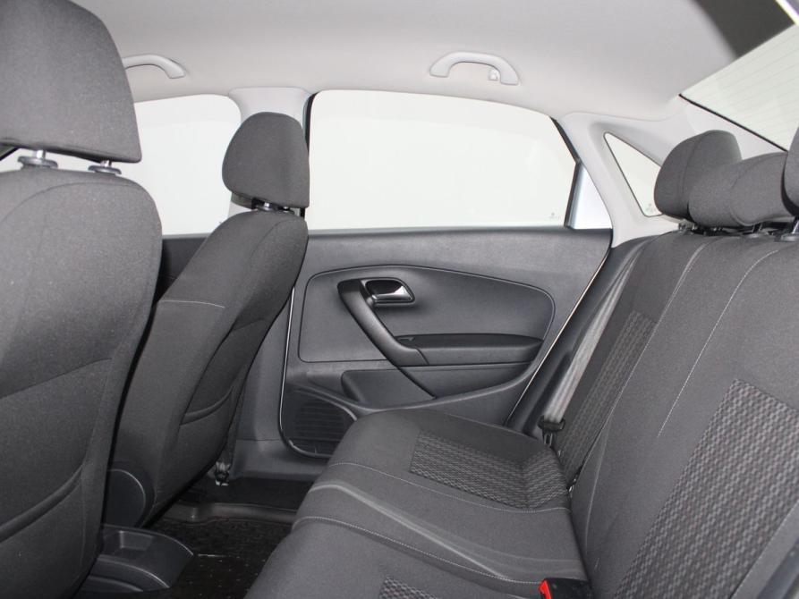 Volkswagen Polo V Рестайлинг Старый Оскол  - изображение 10