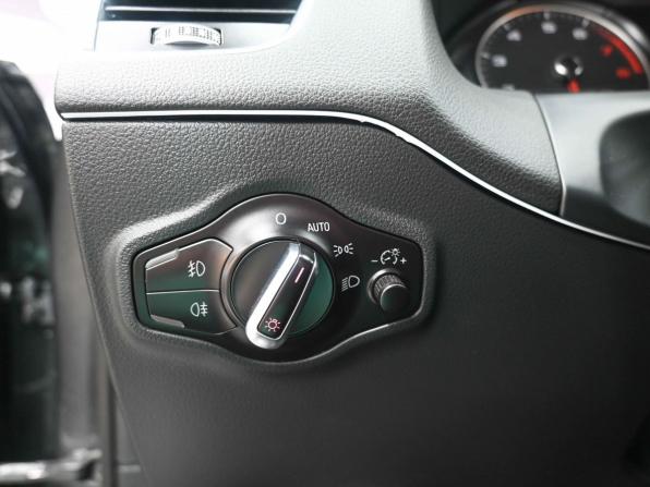 Audi Q5 I (8R) Рестайлинг с пробегом 2016 года, цена 2 499 900 рублей, 211000 км, внедорожник, Автокод Объявления