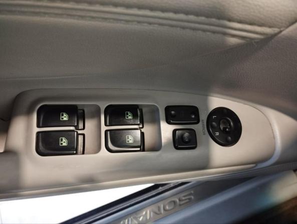 Hyundai Sonata V (NF) с пробегом 2005 года, цена 349 000 рублей, 224000 км, седан, Автокод Объявления