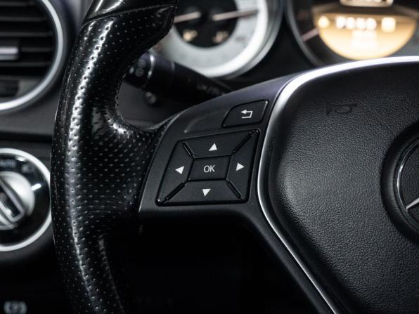 Mercedes-Benz C-Класс III (W204) Рестайлинг с пробегом 2012 года, цена 1 487 000 рублей, 117013 км, седан, Автокод Объявления
