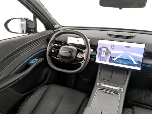 Omoda C7 с пробегом 2025 года, цена 2 540 000 рублей, 10945 км, внедорожник, Автокод Объявления