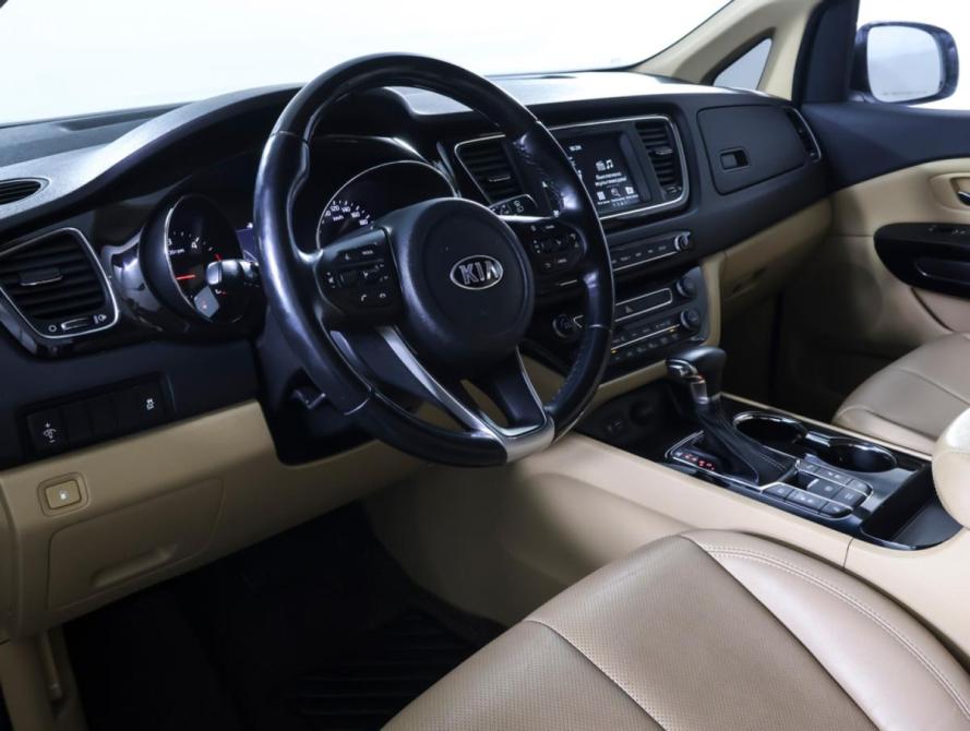 Kia Carnival III Москва  - изображение 15