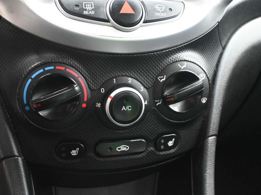 Hyundai Solaris I Ростов-на-Дону  - изображение 15