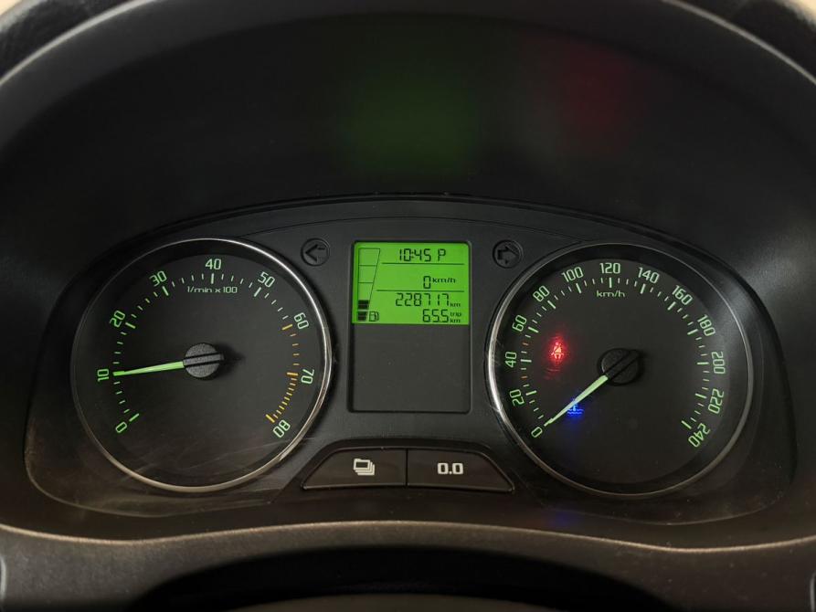 Skoda Roomster I Рестайлинг Псков  - изображение 13