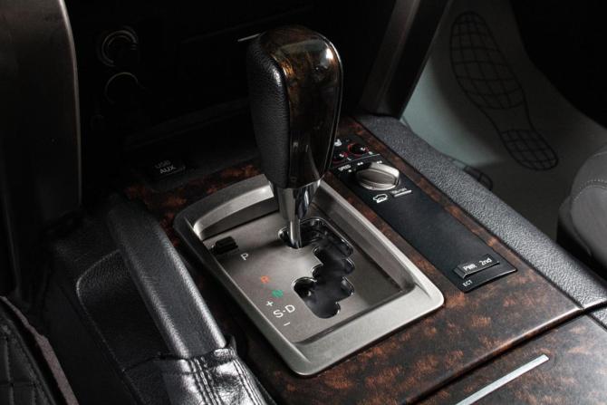 Toyota Land Cruiser 200 Series с пробегом 2010 года, цена 3 449 000 рублей, 363000 км, внедорожник, Автокод Объявления