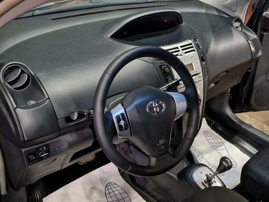 Toyota Yaris II Ставрополь  - изображение 9