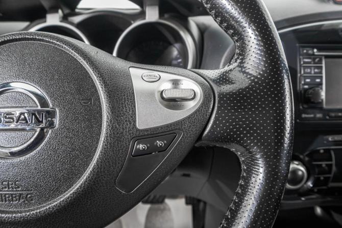 Nissan Juke I с пробегом 2012 года, цена 1 199 000 рублей, 180000 км, внедорожник, Автокод Объявления