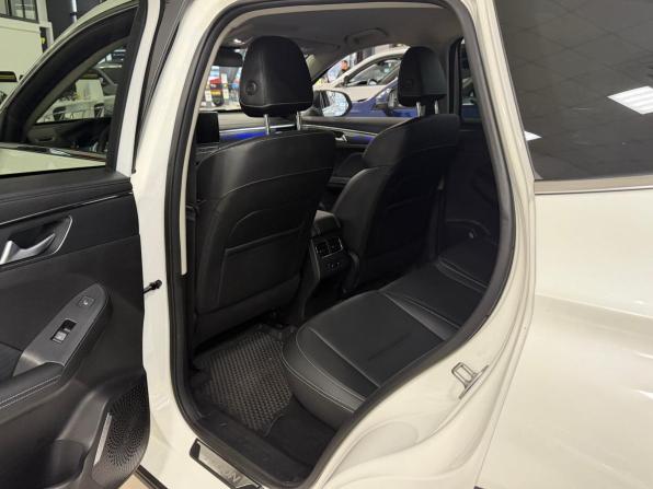 Haval Jolion I с пробегом 2023 года, цена 1 780 000 рублей, 26335 км, внедорожник, Автокод Объявления