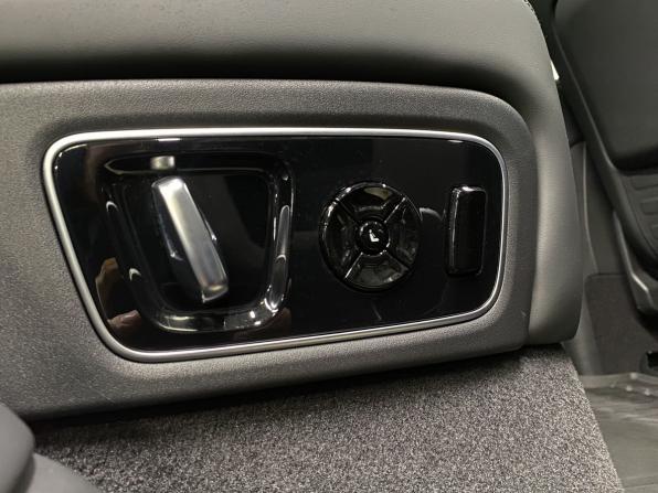 Li Auto (Lixiang) L7 I с пробегом 2023 года, цена 5 449 000 рублей, 68325 км, внедорожник, Автокод Объявления