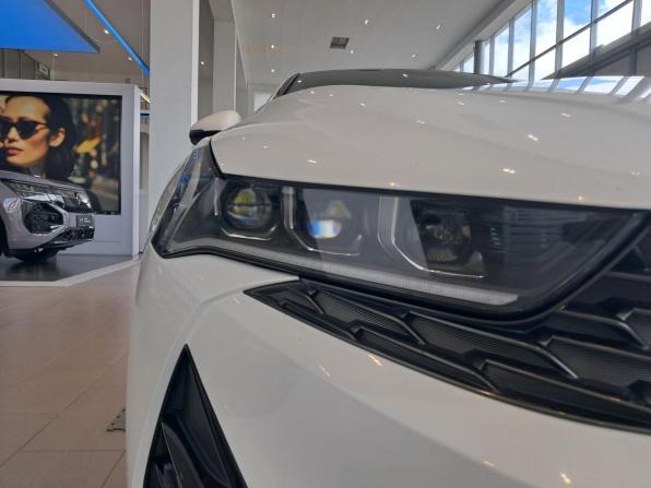 Kia K5 III с пробегом 2020 года, цена 2 389 000 рублей, 92970 км, седан, Автокод Объявления