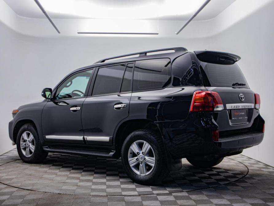 Toyota Land Cruiser 200 Series Рестайлинг 1 Москва  - изображение 3