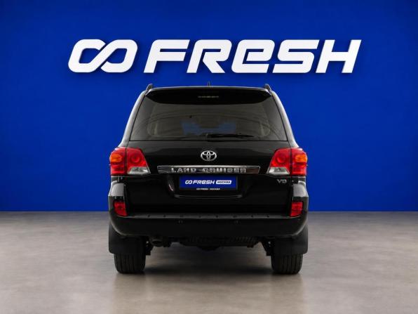 Toyota Land Cruiser 200 Series Рестайлинг 1 с пробегом 2013 года, цена 4 577 088 рублей, 140138 км, внедорожник, Автокод Объявления