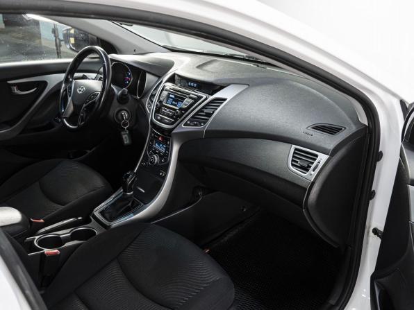 Hyundai Elantra V (MD) Рестайлинг с пробегом 2013 года, цена 1 100 000 рублей, 147626 км, седан, Автокод Объявления