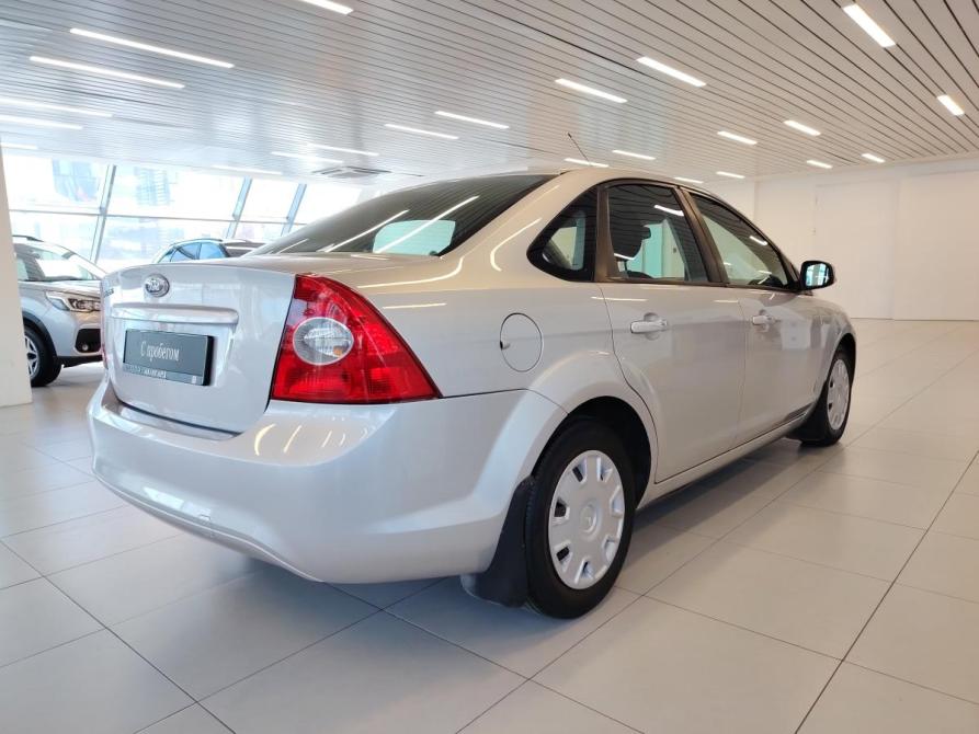 Ford Focus II Рестайлинг Санкт-Петербург  - изображение 2