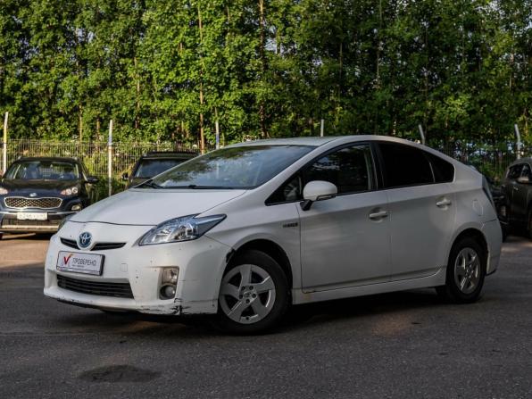 Toyota Prius III (XW30) с пробегом 2009 года, цена 940 000 рублей, 335871 км, лифтбек, Автокод Объявления