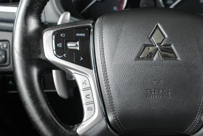 Mitsubishi Pajero Sport III Рестайлинг с пробегом 2020 года, цена 3 699 000 рублей, 66995 км, внедорожник, Автокод Объявления