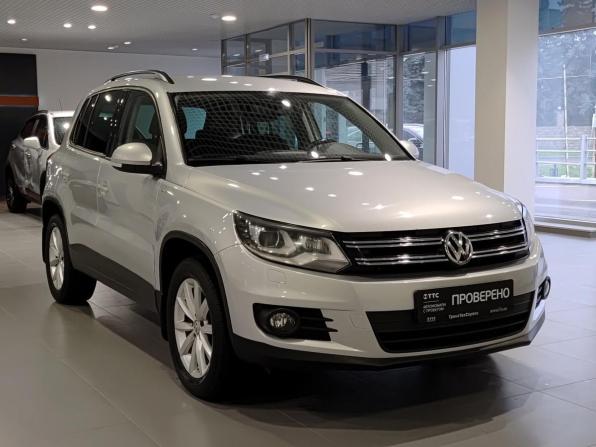 Volkswagen Tiguan I Рестайлинг с пробегом 2016 года, цена 1 330 000 рублей, 194506 км, внедорожник, Автокод Объявления
