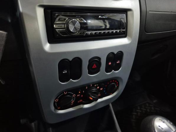 Renault Logan I Рестайлинг с пробегом 2012 года, цена 420 000 рублей, 206698 км, седан, Автокод Объявления