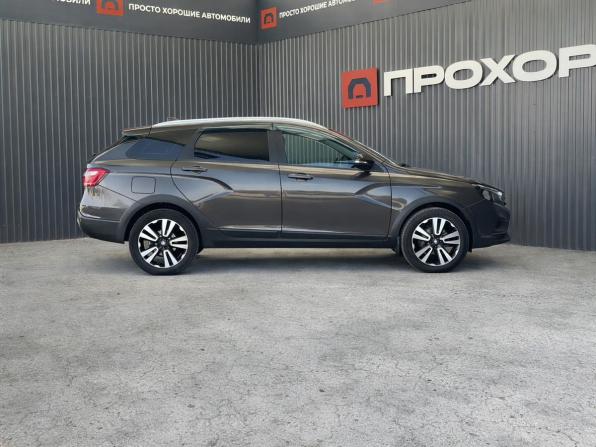 Lada (ВАЗ) Vesta I с пробегом 2020 года, цена 1 097 000 рублей, 93767 км, универсал, Автокод Объявления