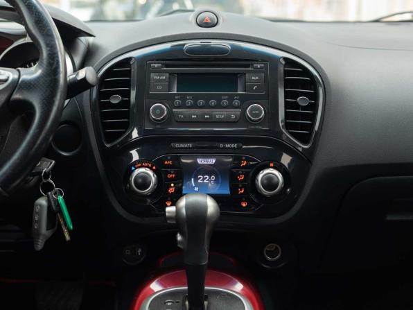 Nissan Juke I с пробегом 2011 года, цена 1 040 000 рублей, 155008 км, внедорожник, Автокод Объявления