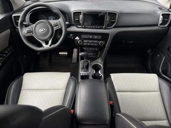 Kia Sportage IV с пробегом 2016 года, цена 2 250 000 рублей, 89185 км, внедорожник, Автокод Объявления