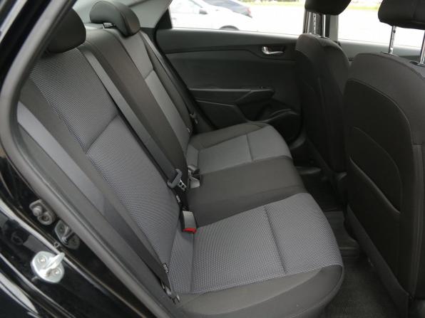 Hyundai Solaris II Рестайлинг с пробегом 2021 года, цена 1 851 000 рублей, 26700 км, седан, Автокод Объявления