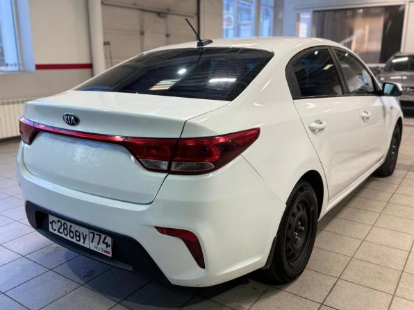 Kia Rio IV с пробегом 2018 года, цена 849 000 рублей, 246270 км, седан, Автокод Объявления