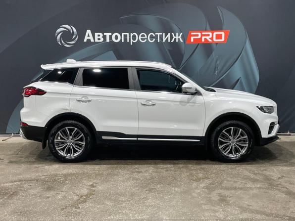 Geely Atlas Pro с пробегом 2023 года, цена 1 899 000 рублей, 68380 км, внедорожник, Автокод Объявления