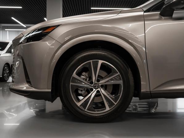 Lexus RX V с пробегом 2026 года, цена 8 850 000 рублей, 39 км, внедорожник, Автокод Объявления