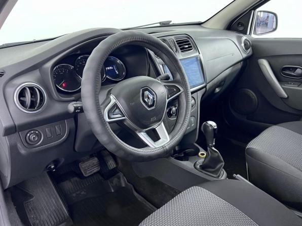Renault Logan II Рестайлинг с пробегом 2020 года, цена 797 000 рублей, 137830 км, седан, Автокод Объявления
