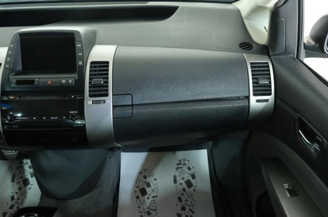 Toyota Prius II Рестайлинг (XW20) с пробегом 2008 года, цена 849 000 рублей, 163600 км, лифтбек, Автокод Объявления