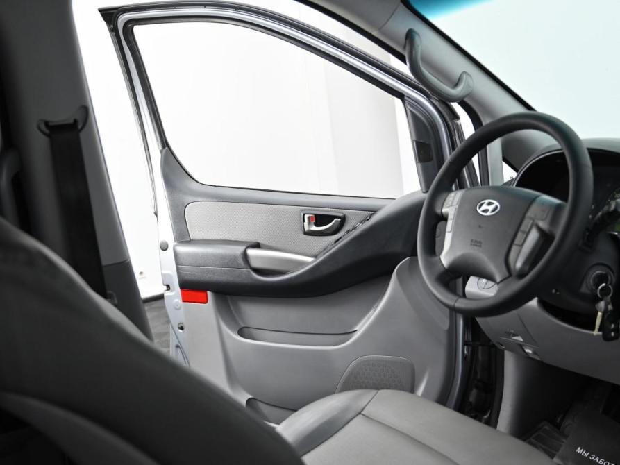 Hyundai Grand Starex I Москва  - изображение 12