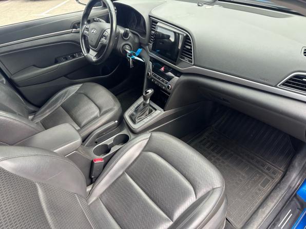 Hyundai Elantra VI (AD) с пробегом 2016 года, цена 1 399 000 рублей, 96974 км, седан, Автокод Объявления