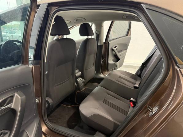 Volkswagen Polo V Рестайлинг с пробегом 2016 года, цена 1 100 000 рублей, 136084 км, седан, Автокод Объявления