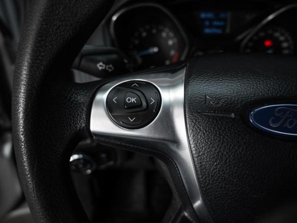 Ford Focus III с пробегом 2013 года, цена 1 060 000 рублей, 86375 км, седан, Автокод Объявления