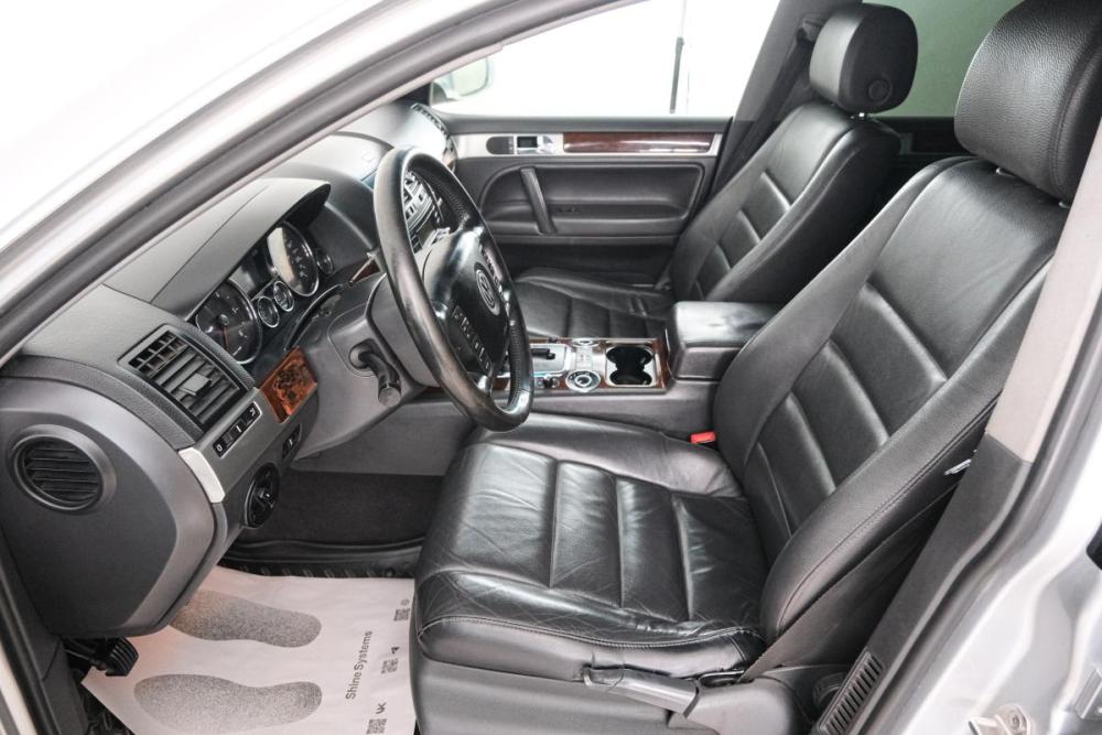 Volkswagen Touareg I Рестайлинг Красноярск  - изображение 8