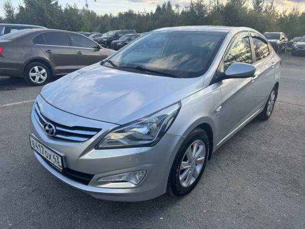 Hyundai Solaris I Рестайлинг с пробегом 2014 года, цена 730 000 рублей, 186230 км, седан, Автокод Объявления