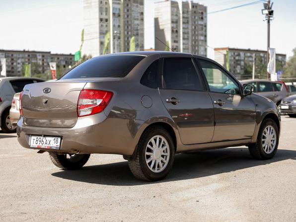 Lada (ВАЗ) Granta I с пробегом 2017 года, цена 459 000 рублей, 195942 км, седан, Автокод Объявления