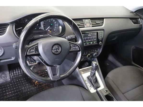 Skoda Octavia III (A7) с пробегом 2015 года, цена 1 639 000 рублей, 223816 км, лифтбек, Автокод Объявления