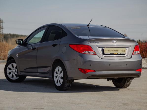 Hyundai Solaris I Рестайлинг с пробегом 2016 года, цена 692 500 рублей, 132000 км, седан, Автокод Объявления