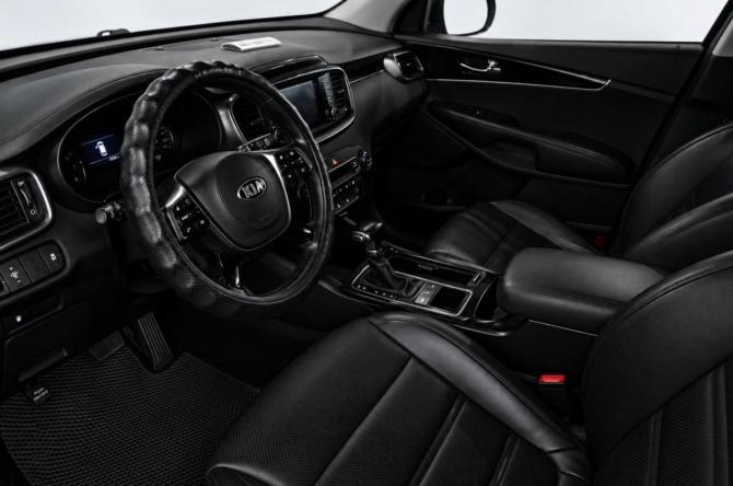 Kia Sorento III Prime Рестайлинг с пробегом 2020 года, цена 3 299 000 рублей, 105000 км, внедорожник, Автокод Объявления