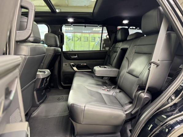 Toyota Sequoia III с пробегом 2025 года, цена 15 500 000 рублей, 3923 км, внедорожник, Автокод Объявления